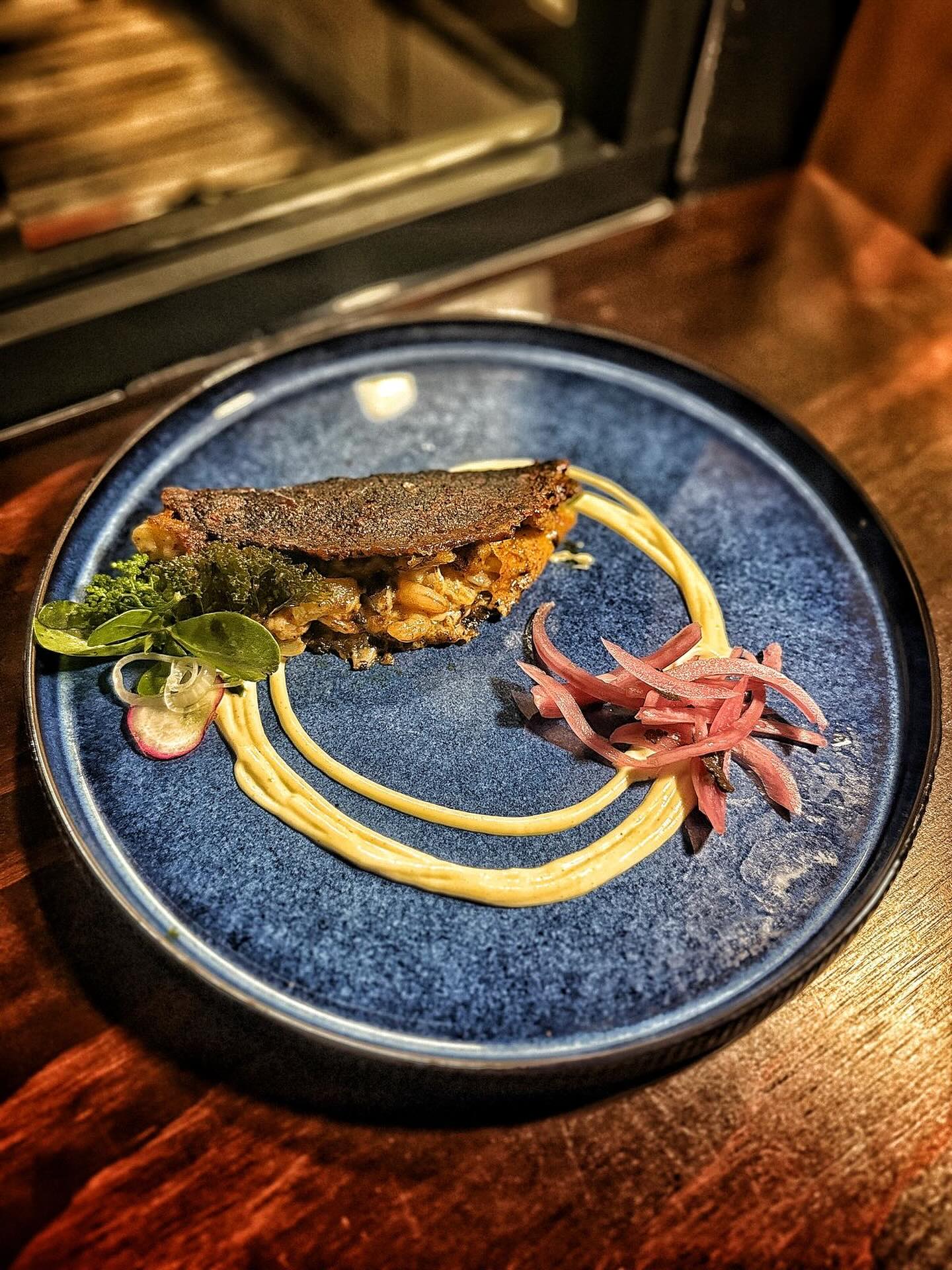 Ambiente en La Travoltosa Grill